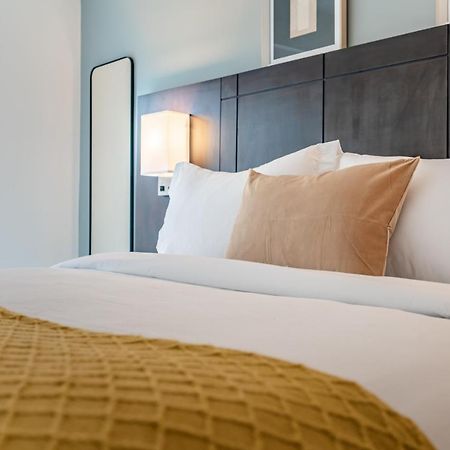 Kensington Place Apartments Toronto Extérieur photo